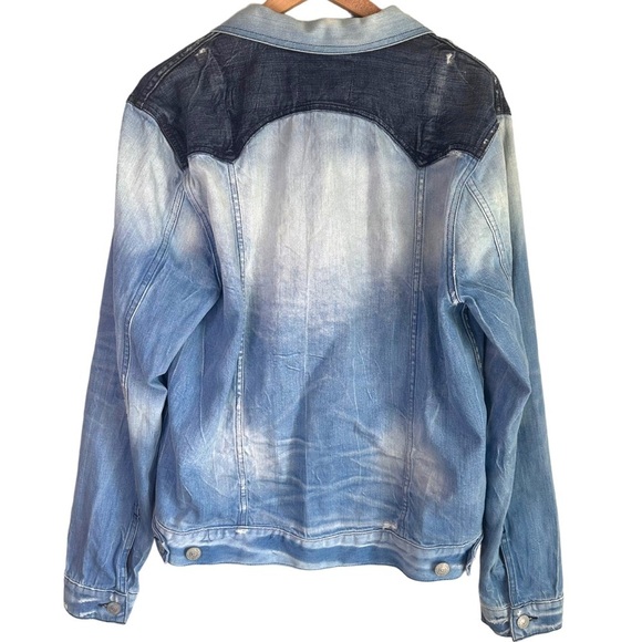 True Religion Jean Two Tone Jimmy Distressed Jean Jacket Size Large - Picture 2 of 5